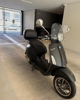Vespa primavera S 125