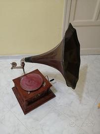 Grammofono con tromba cm 58  x 60