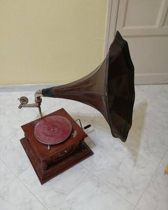 Grammofono con tromba grande: cm 58  x 60