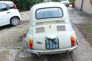 Fiat 500L 1972 .