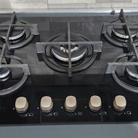 Piano cottura a gas 5 fuochi Candy