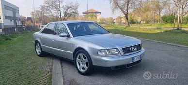 Audi A8 S8 4.2 V8 40V cat quattro