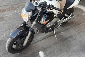 Suzuki gsr 600 depotenziata