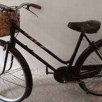 Bici d'epoca anni '50 in buone condizioni 