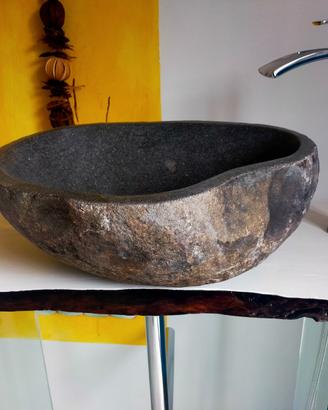 Bagno Arredo lavabo pietra legno Pennabilli