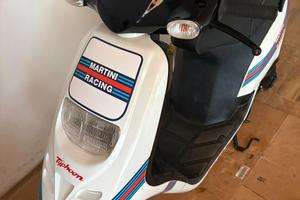 Thyphone martini racing