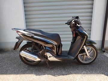 HONDA SH 150i