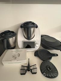 Bimby Vorwerk TM6 con secondo boccale e accessori