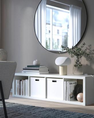 Mobile Ikea Kallax e divisorio per bottiglie