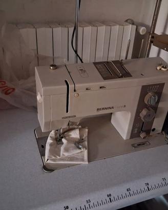 Macchina da cucire professionale BERNINA Favorit 8