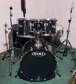batteria mapex 20,14,12,10 senza piatti consegno