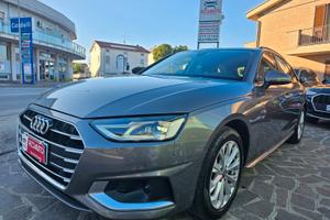 Audi A4 Avant 30 TDI/136 CV S tronic Business S-Li