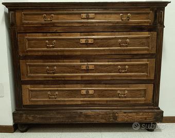 Comò in legno 4 cassetti