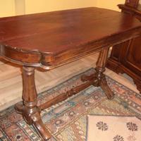 Scrivania tavolino noce antico