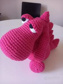 Pupazzo drago amigurumi fatto a mano