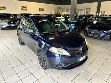 LANCIA Ypsilon 1.0 FireFly 5 Hybrid Ecochic Silv
