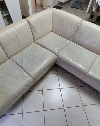 Divano in vera pelle