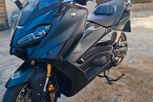 Yamaha Tmax 560  Tech Max 