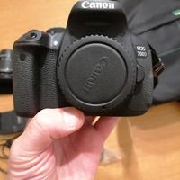 Canon EOS 700D