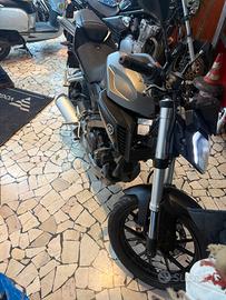 Yamaha mt-125