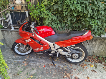 Honda vfr 750 rc36