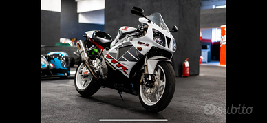 HONDA VTR SP2 anno 2003 rc51 sc45 8900km