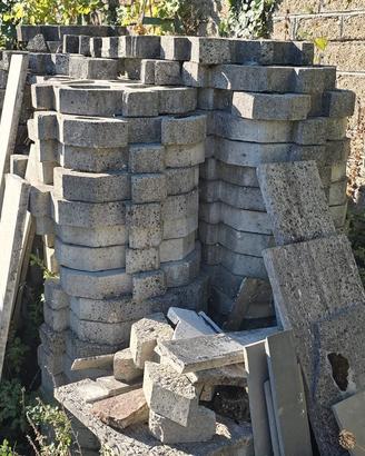 grigliati erbosi in calcestruzzo 