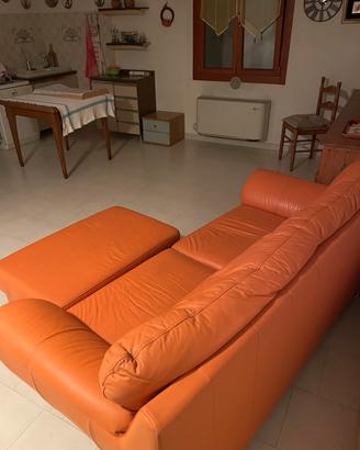Divano in pelle