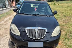 lancia Ypsilon 1,3 Multijet