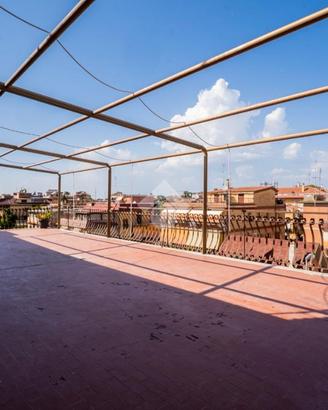 3 LOCALI A FONTE NUOVA