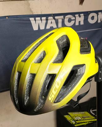 casco Scott 