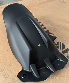 BMW F850GS Parafango posteriore