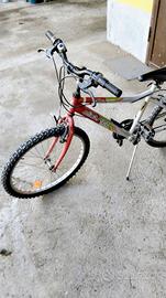 Mountain-bike ruota 24 FUNZIONANTE 