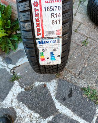 gomme auto ( fiat) 4 stagioni 165/70 r14 81 t
