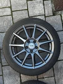 Cerchi Clio 3 RS con gomme invernali