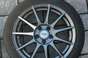 Cerchi Clio 3 RS con gomme invernali