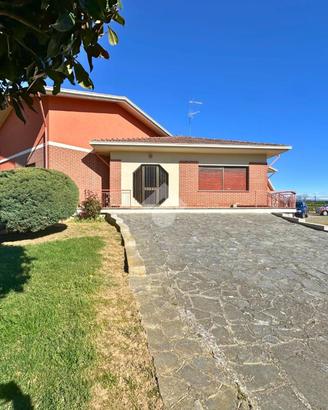 VILLA SINGOLA A CROVA