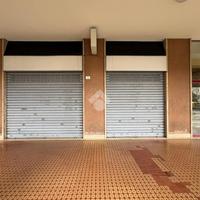 NEGOZIO A BORGARO TORINESE