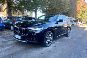 Maserati Levante 3.0 V6 430cv auto