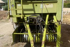 Rotopressa Claas Rolant 46
