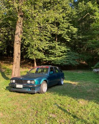 BMW e30 318