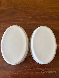 Teglie in ceramica con supporto in metallo