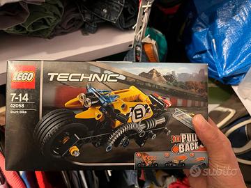 Lego 42058 e 42059 Veicolo speciale 6 ruote