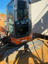 Mini escavatore 38 hitachi