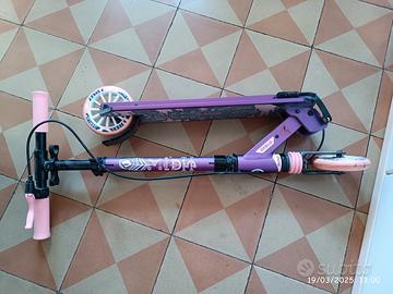 Monopatino per bambina