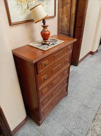 Cassettiera settimino con sette cassetti