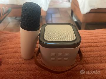Cassa Bluetooth con microfono