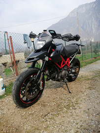 Ducati hypermotard 796