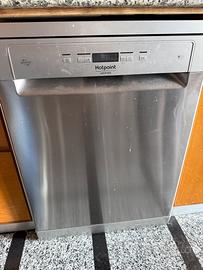 Lavastoviglie hotpoint ariston