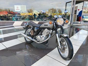 Yamaha SR 400